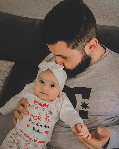 Body personalizado nuestro corazón late por ti día del padre - Con Mucho Mimo